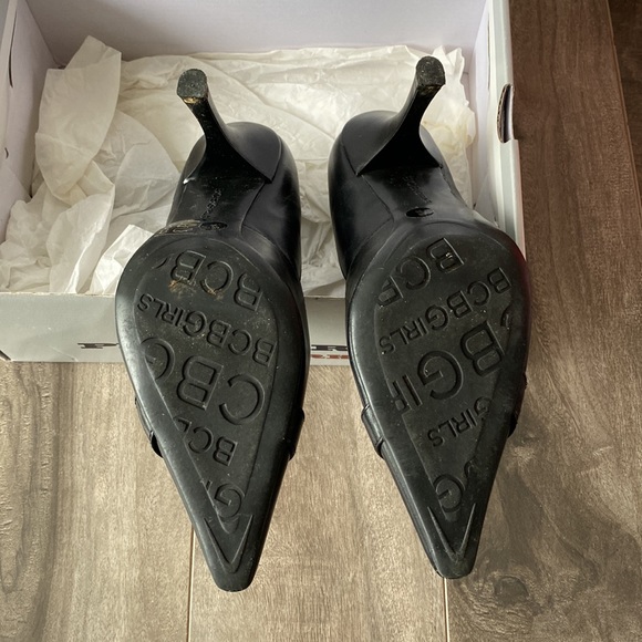 Women’s BCBGirls pointed black heels - Picture 10 of 11